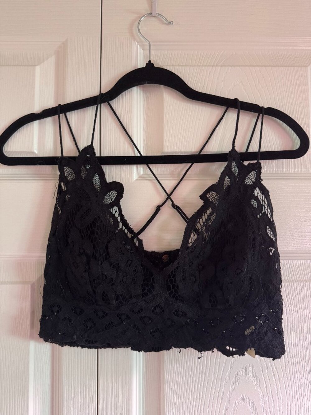 Free People Black Lace Bralette Size M – Cross Back Strap Detail